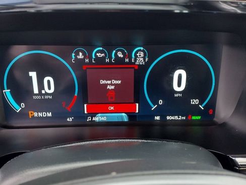 Certified 2021 Ford F150 Lariat w/ Equipment Group 502A High image 17