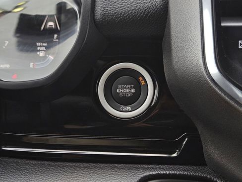 Used 2025 RAM 1500 Laramie w/ Night Edition image 24