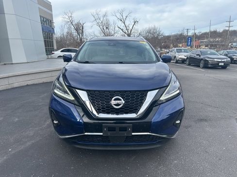 Used 2019 Nissan Murano Platinum image 2