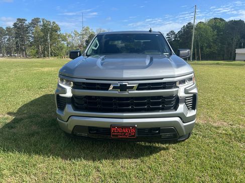 Used 2023 Chevrolet Silverado 1500 RST image 3