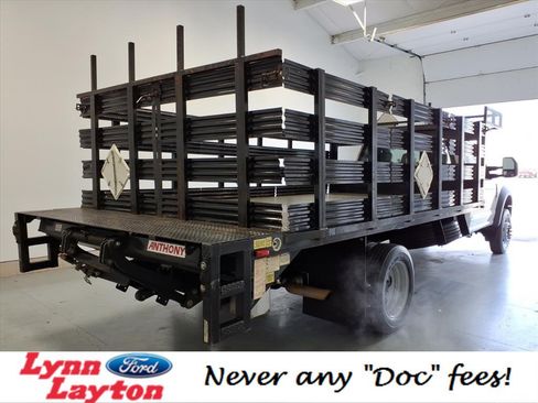 Used 2021 Ford F550 2WD Regular Cab Super Duty image 2