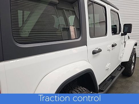 Used 2021 Jeep Wrangler Unlimited Sahara image 10