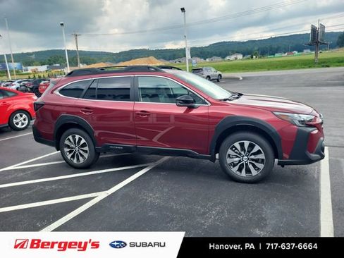 New 2025 Subaru Outback Limited image 5