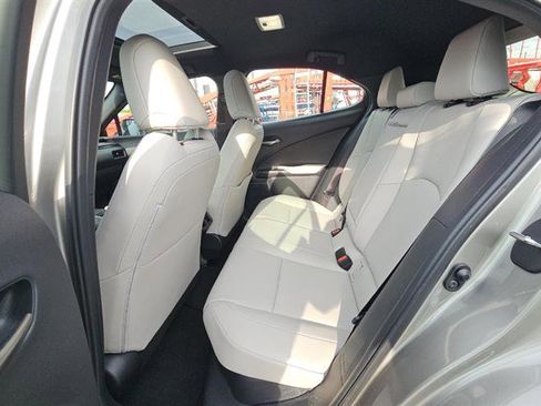 Used 2020 Lexus UX 250h w/ Premium Package AWD/4WD image 8