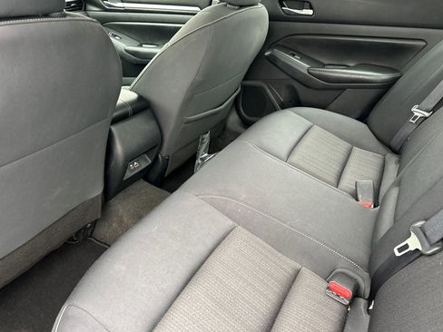 Certified 2022 Nissan Altima 2.5 SV image 12