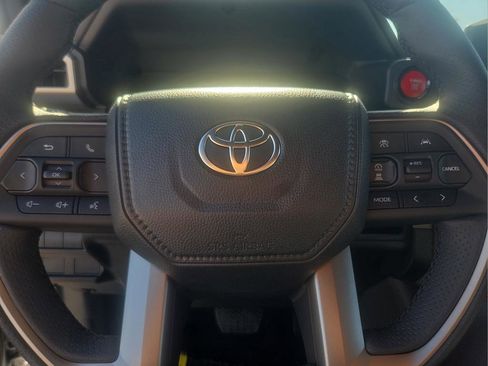 New 2026 Toyota 4Runner TRD Off-Road image 25