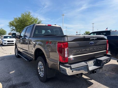 Used 2022 Ford F250 XLT w/ XLT Premium Package AWD/4WD image 2