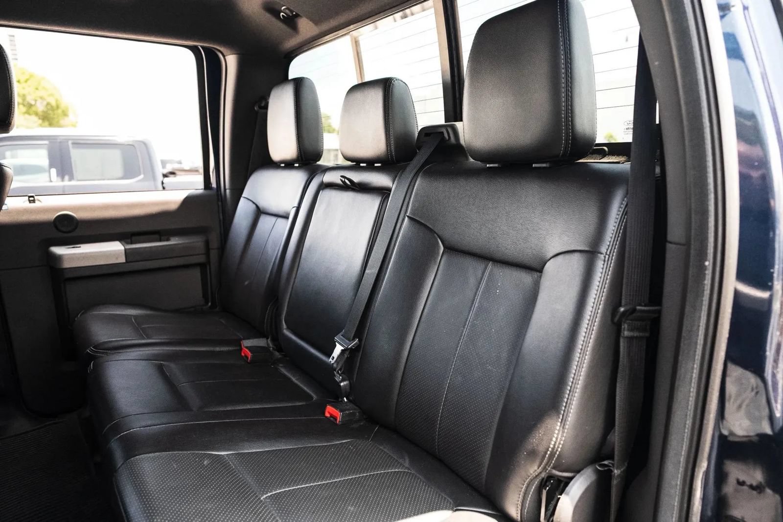Used 2014 Ford F250 Lariat w/ Chrome Package AWD/4WD image 24