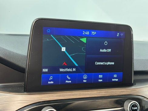 Used 2020 Ford Escape Titanium image 16