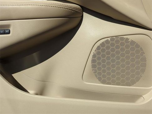 Used 2016 Nissan Murano Platinum w/ Platinum Technology Package image 33