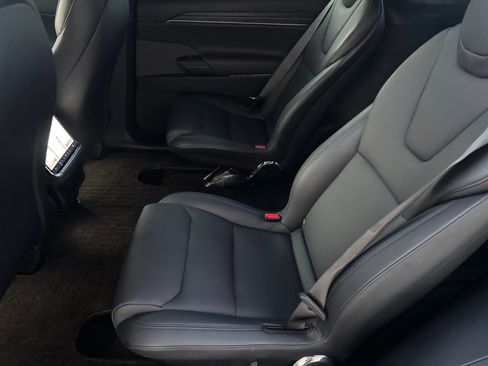 Used 2023 Tesla Model X AWD/4WD image 14