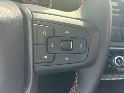 Used 2025 GMC Sierra 2500 AT4 w/ AT4 Premium Plus Package image 14