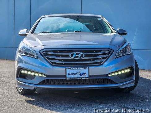 Used 2016 Hyundai Sonata Sport w/ Option Group 03 FWD image 4