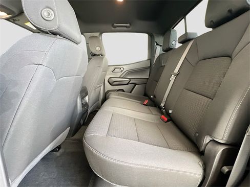 New 2026 GMC Canyon Elevation w/ Convenience Package image 17