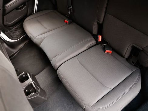 Used 2022 Jeep Wrangler Unlimited Sahara w/ Cold Weather Group image 13