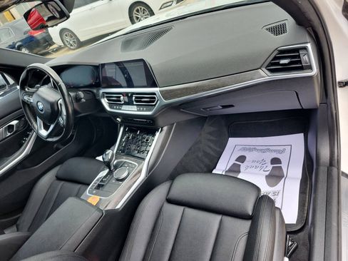 Used 2021 BMW 330i Sedan w/ Driving Assistance Package RWD image 9