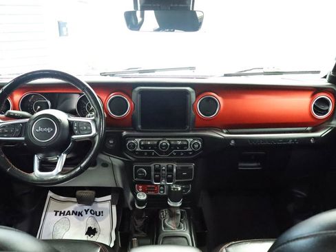 Certified 2021 Jeep Wrangler Unlimited Rubicon AWD/4WD image 27