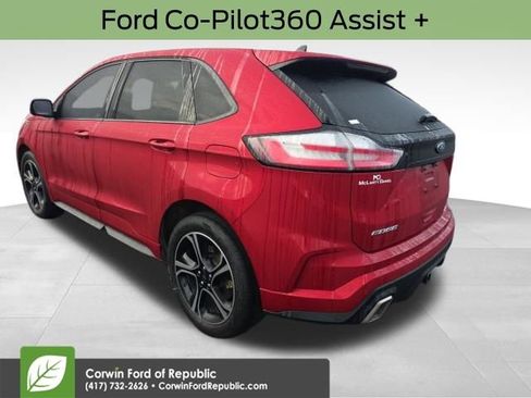 Used 2020 Ford Edge ST image 9