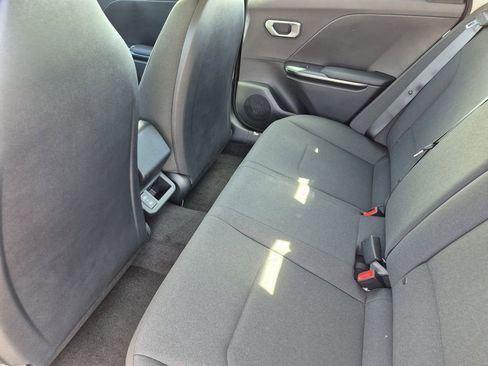New 2026 Kia K4 FWD image 12