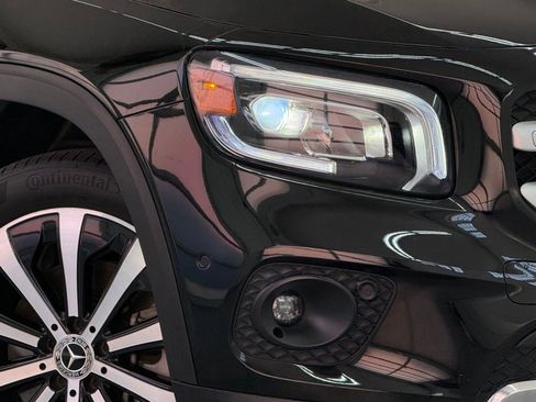 Certified 2023 Mercedes-Benz GLB 250 image 10