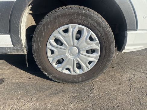 Used 2023 Ford Transit 350 XLT image 50