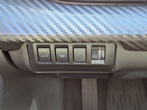 Used 2023 Subaru Ascent Premium w/ Convenience Package image 27