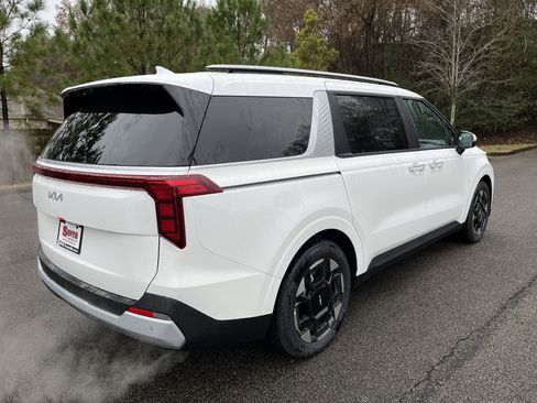 New 2026 Kia Carnival EX image 29