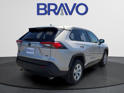 Used 2024 Toyota RAV4 LE image 4