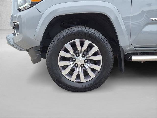 Used 2021 Toyota Tacoma Limited AWD/4WD image 24