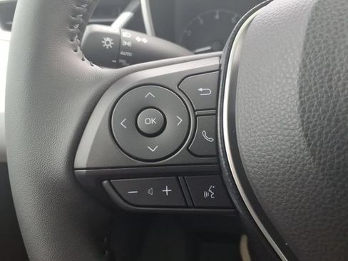 Used 2026 Toyota Corolla SE FWD image 21