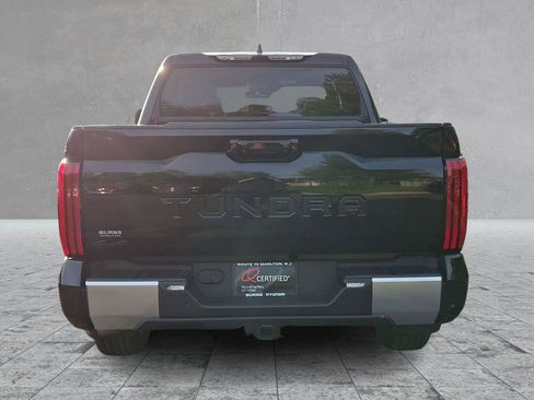 Used 2025 Toyota Tundra Limited AWD/4WD image 5