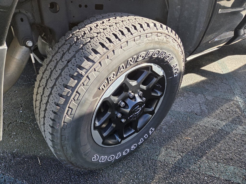 Used 2026 RAM 2500 Laramie AWD/4WD image 4