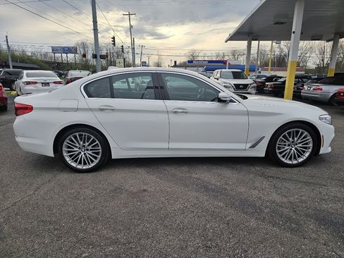 Used 2017 BMW 530i xDrive w/ Premium Package image 13