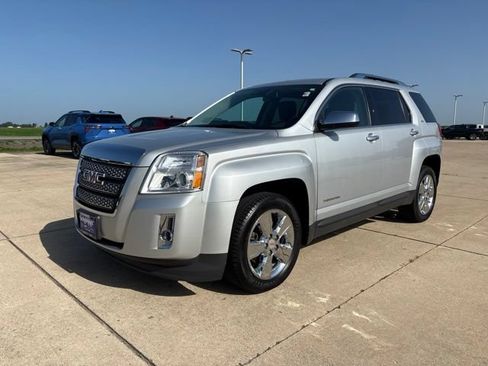 Used 2015 GMC Terrain SLT FWD image 4