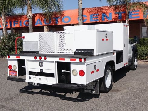 Used 2016 Ford F550 2WD Regular Cab Super Duty image 12