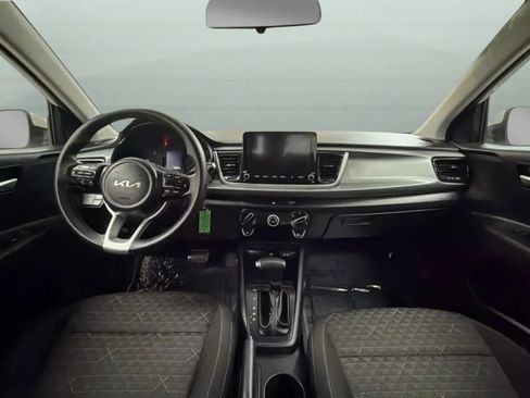 Used 2022 Kia Rio S FWD image 9