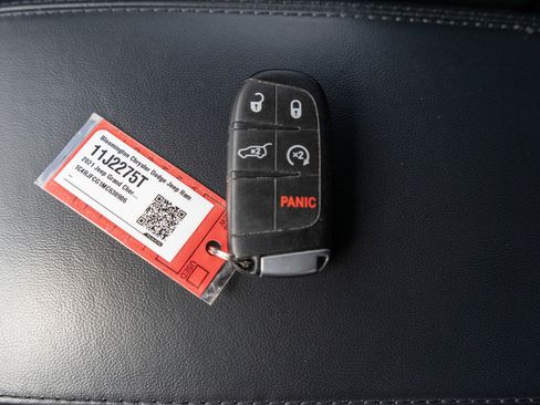 Used 2021 Jeep Grand Cherokee High Altitude AWD/4WD image 32
