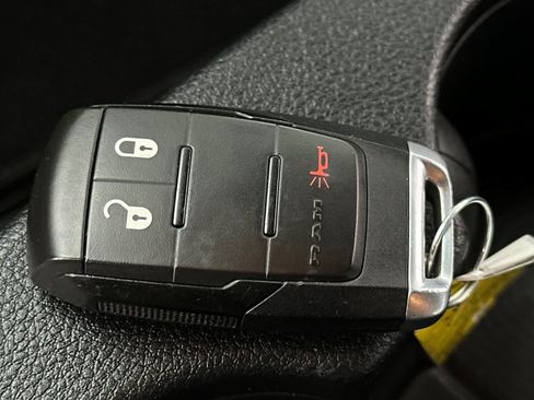 Used 2024 RAM 2500 Big Horn image 25