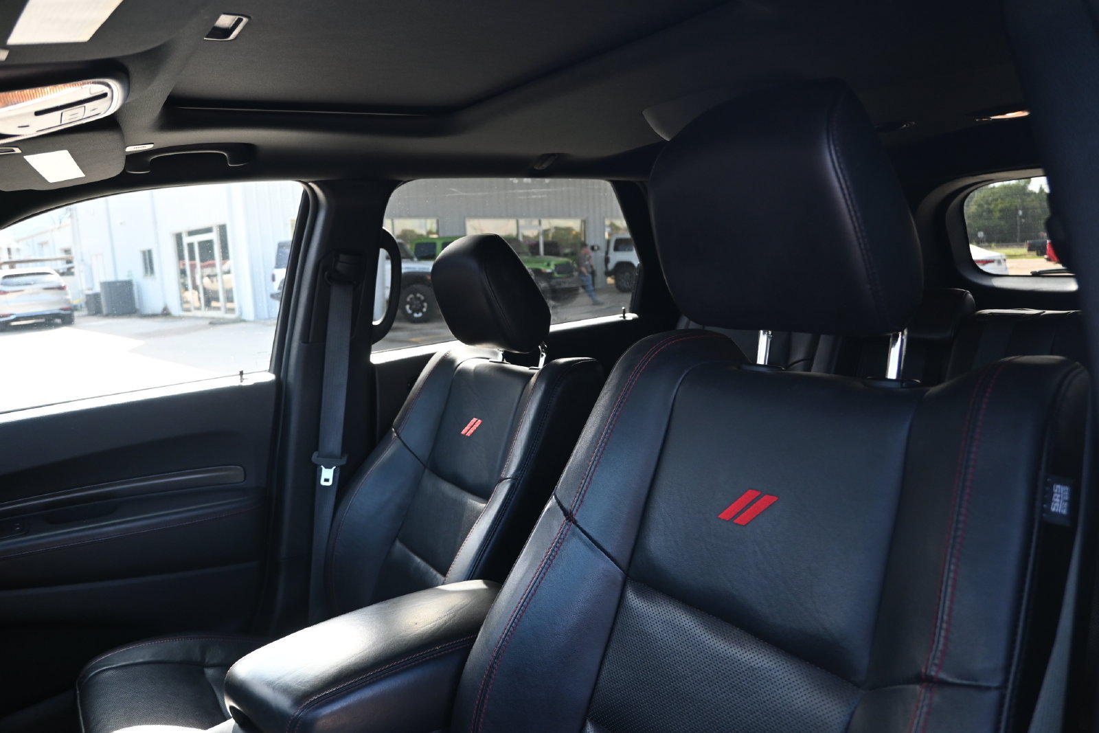Used 2024 Dodge Durango GT RWD image 13