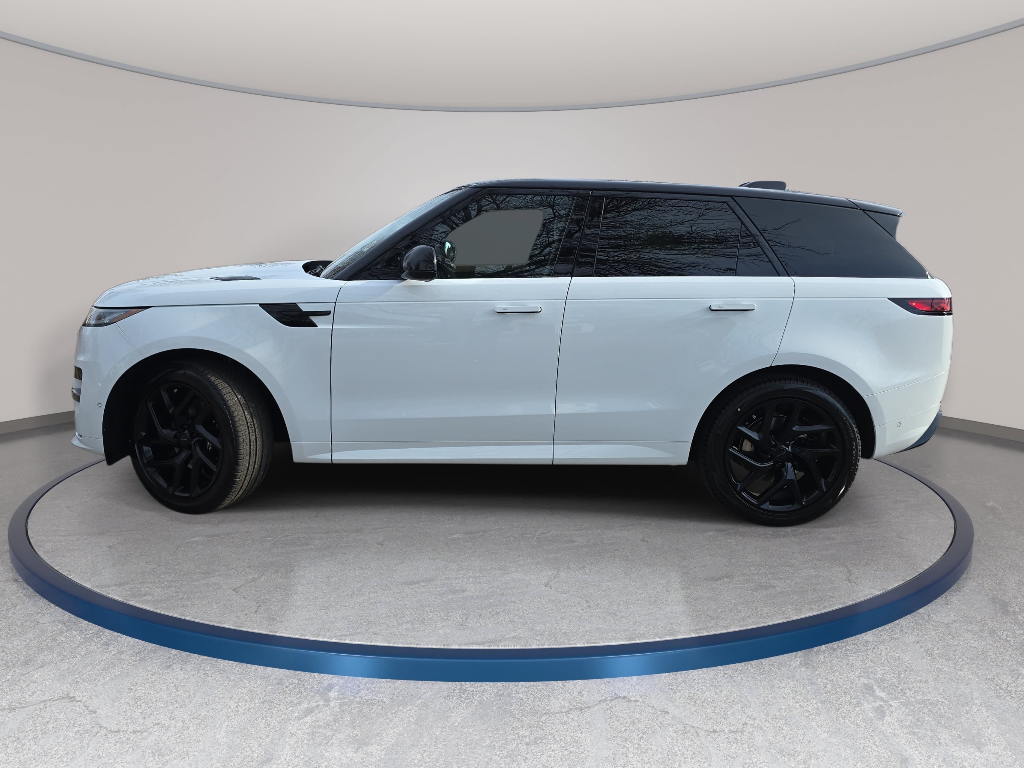 New 2026 Land Rover Range Rover Sport Dynamic SE AWD/4WD image 8