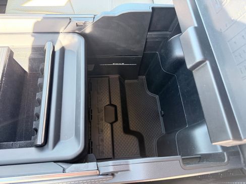 Used 2022 RAM 3500 Limited image 22