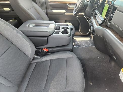 New 2026 Chevrolet Silverado 2500 LT w/ Trail Boss Package AWD/4WD image 11