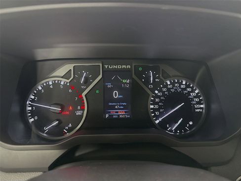 Used 2022 Toyota Tundra SR5 w/ SR5 Premium Package image 20