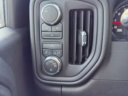 New 2024 GMC Sierra 3500 Pro w/ Convenience Package image 9