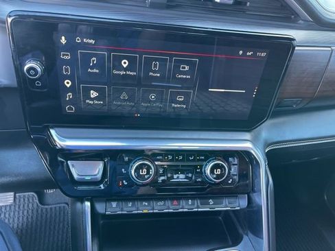 Used 2025 GMC Sierra 3500 Denali Ultimate image 10