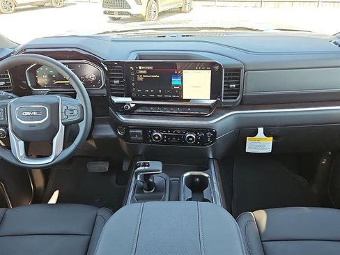 New 2026 GMC Sierra 1500 SLT image 10
