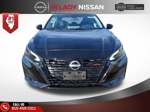 New 2025 Nissan Altima 2.5 SR w/ SR Premium Package image 2