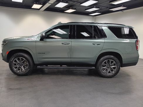 Used 2024 Chevrolet Tahoe Z71 w/ Luxury Package image 2