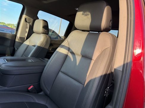 Used 2021 Chevrolet Silverado 1500 LTZ w/ Z71 Off-Road Package image 17