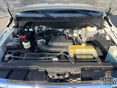 Used 2019 Nissan NV 3500 SV w/ Navigation Package image 16